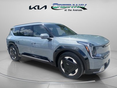 Used 2024 Kia EV9 Land w/ Towing Package