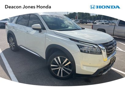 Used 2024 Nissan Pathfinder Platinum w/ Cargo Package