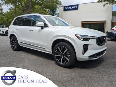 New 2025 Volvo XC90 B5 Core