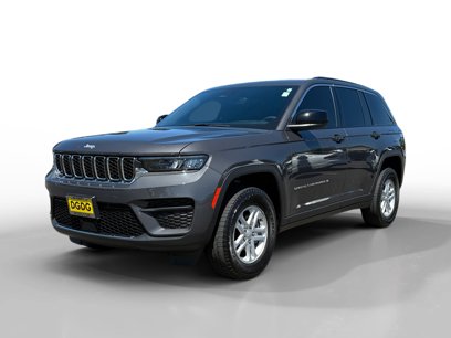 Used 2024 Jeep Grand Cherokee Laredo