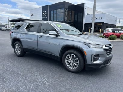 Used 2024 Chevrolet Traverse LT