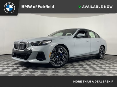New 2025 BMW i5 xDrive40 w/ M Sport Package
