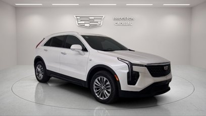 New 2025 Cadillac XT4 Premium Luxury