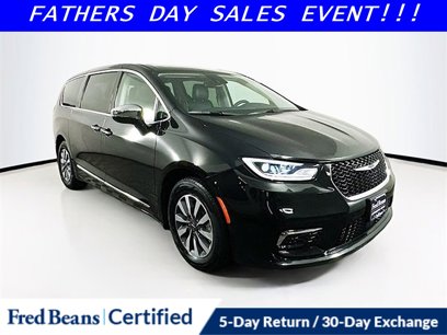 Used 2023 Chrysler Pacifica Limited