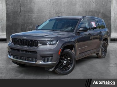 Used 2023 Jeep Grand Cherokee L Laredo