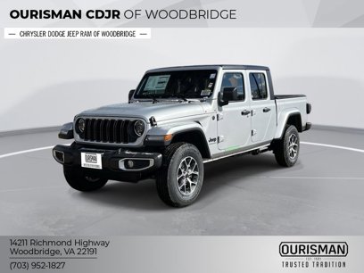 New 2024 Jeep Gladiator Sport