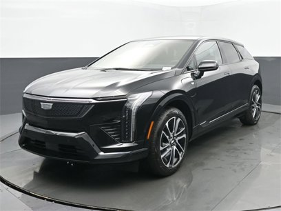New 2025 Cadillac Optiq Sport 2 w/ LPO, Floor Liner Package