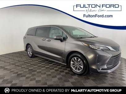 Used 2023 Toyota Sienna XLE