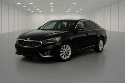 Used 2017 Kia Cadenza Premium w/ Luxury Package