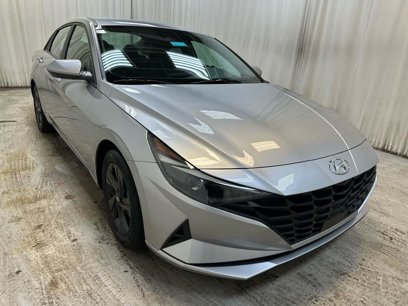 Certified 2022 Hyundai Elantra SEL w/ Convenience Package