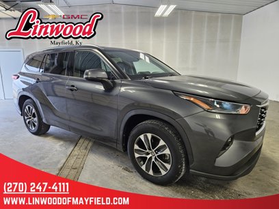 Used 2021 Toyota Highlander XLE