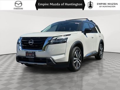 Used 2023 Nissan Pathfinder Platinum