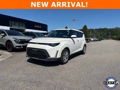 Used 2023 Kia Soul LX