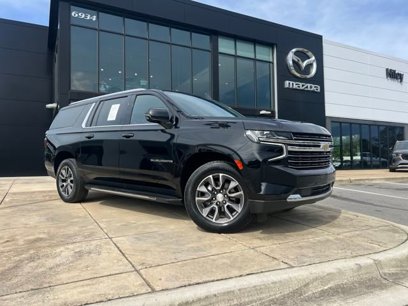 Used 2022 Chevrolet Suburban LT w/ Luxury Package