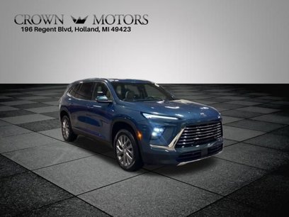 New 2025 Buick Enclave Preferred w/ LPO, Floor Liner Package