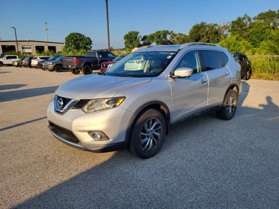 Used 2015 Nissan Rogue SL w/ SL Premium Package