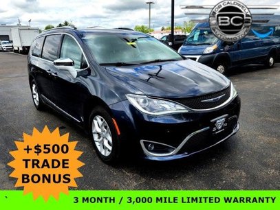 Used 2020 Chrysler Pacifica Limited w/ Advanced Safetytec Group