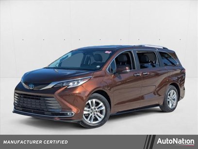 Certified 2022 Toyota Sienna Limited