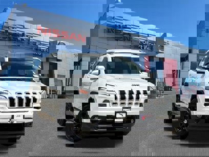 Used 2018 Jeep Cherokee Latitude Plus