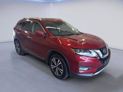 Used 2018 Nissan Rogue SL w/ Premium Package