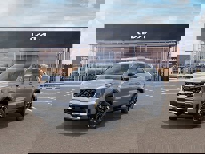 New 2025 Kia Sorento S