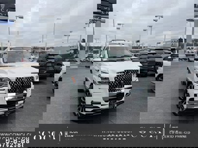 Certified 2023 Lincoln Navigator Black Label
