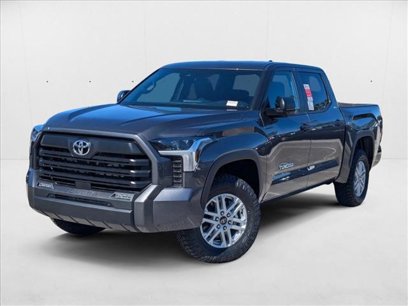 New 2025 Toyota Tundra SR5
