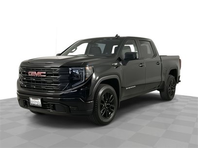 Used 2025 GMC Sierra 1500 Pro w/ Graphite Edition