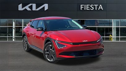 New 2025 Kia EV6 Light w/ Light LR Technology Package