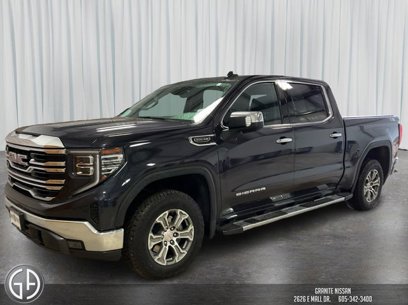 Used 2022 GMC Sierra 1500 SLT w/ SLT Convenience Package