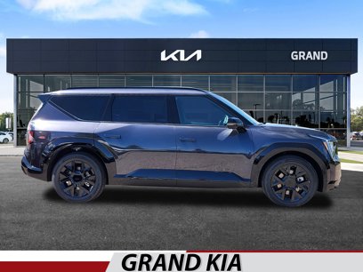 New 2026 Kia EV9 Land