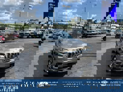 Used 2019 Jeep Cherokee Latitude Plus