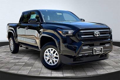 New 2025 Toyota Tacoma SR5