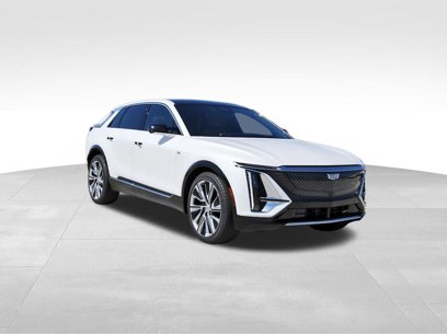 New 2025 Cadillac Lyriq Luxury