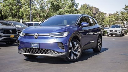 Certified 2022 Volkswagen ID.4 Pro S w/ Gradient Package