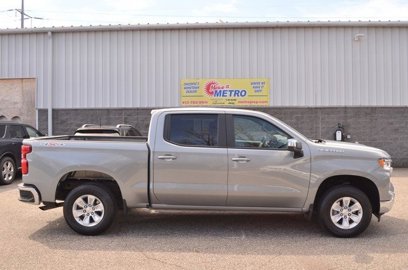 Used 2025 Chevrolet Silverado 1500 LT