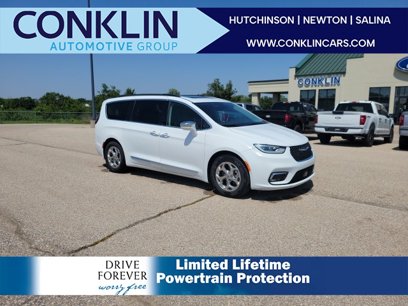 Used 2022 Chrysler Pacifica Limited