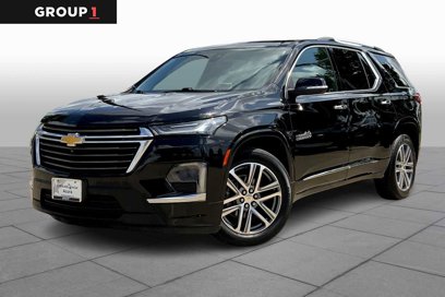 Used 2022 Chevrolet Traverse High Country w/ LPO, Floor Liner Package