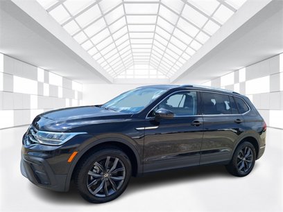 Used 2024 Volkswagen Tiguan SE