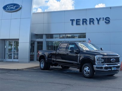New 2025 Ford F350 Lariat w/ Lariat Ultimate Package