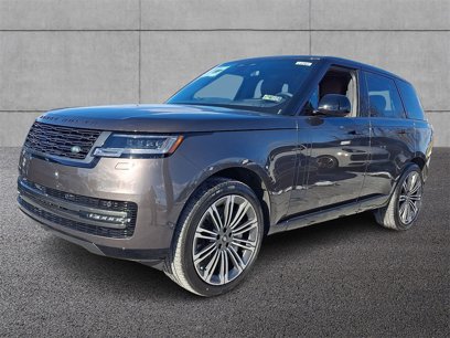 New 2025 Land Rover Range Rover SE