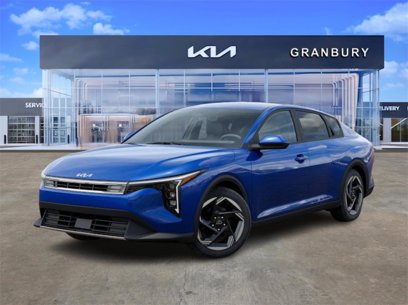 New 2025 Kia K4 EX