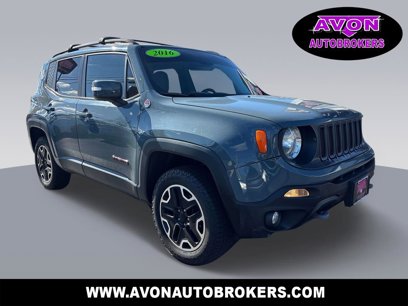 Used 2016 Jeep Renegade Trailhawk w/ Premium Trailhawk Package
