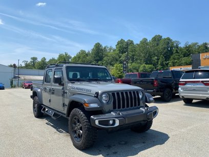 Used 2023 Jeep Gladiator Sport w/ Trailer Tow Package