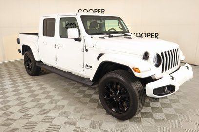 Used 2023 Jeep Gladiator Overland