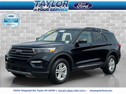 Certified 2024 Ford Explorer XLT w/ Equipment Group 202A