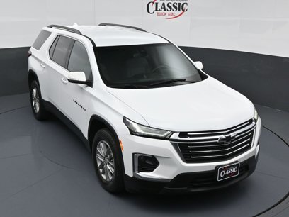 Used 2023 Chevrolet Traverse LT