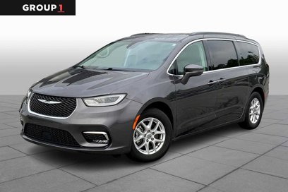 Used 2022 Chrysler Pacifica Touring-L