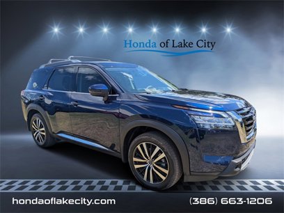 Used 2024 Nissan Pathfinder Platinum