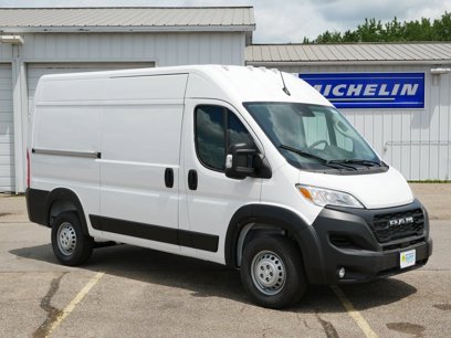 New 2025 RAM ProMaster 1500 w/ Convenience Group